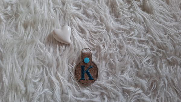 Lederschlüsselanhänger Buchstabe "K"