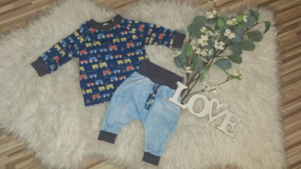 Kombination: Raglanshirt & Baggyhose Gr. 62 "Trecker mit Anhänger"
